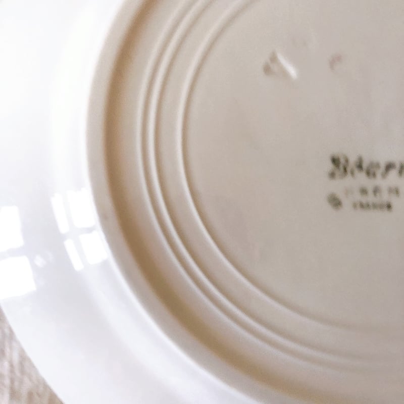 フランスアンティーク HBCM Béarn クレイユモントロー バスク柄