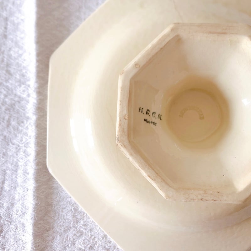 クレイユモントロー オクトゴナル ケーキスタンド フランス