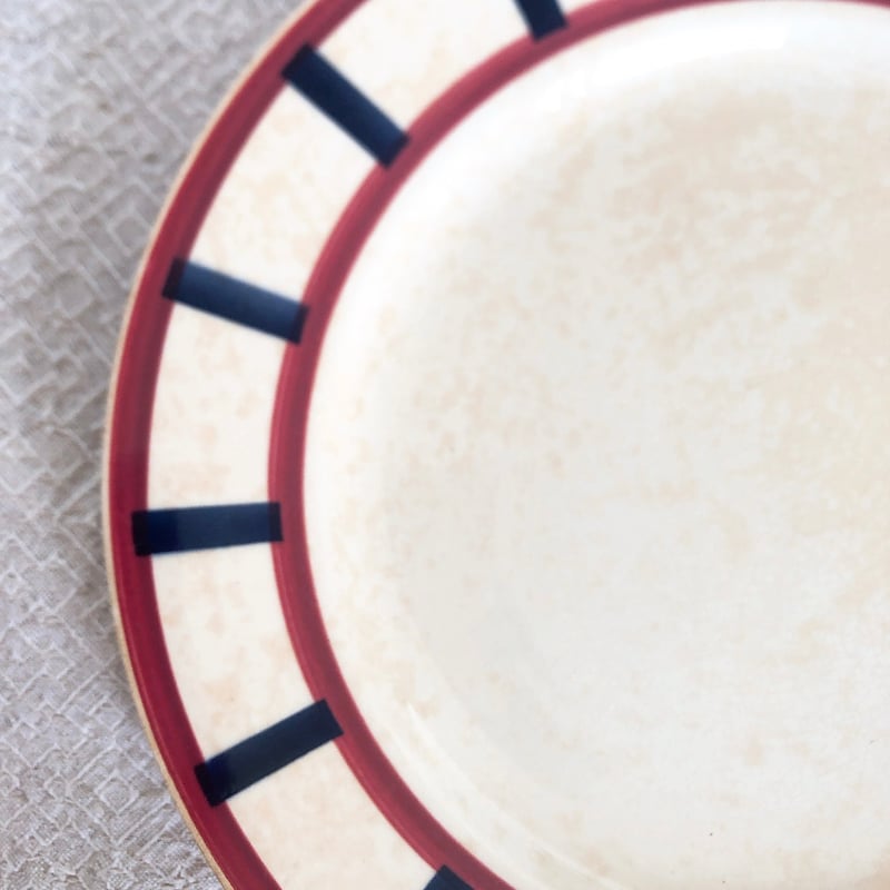 HBCM べアン クレイユモントロー バスク柄ディナープレート B