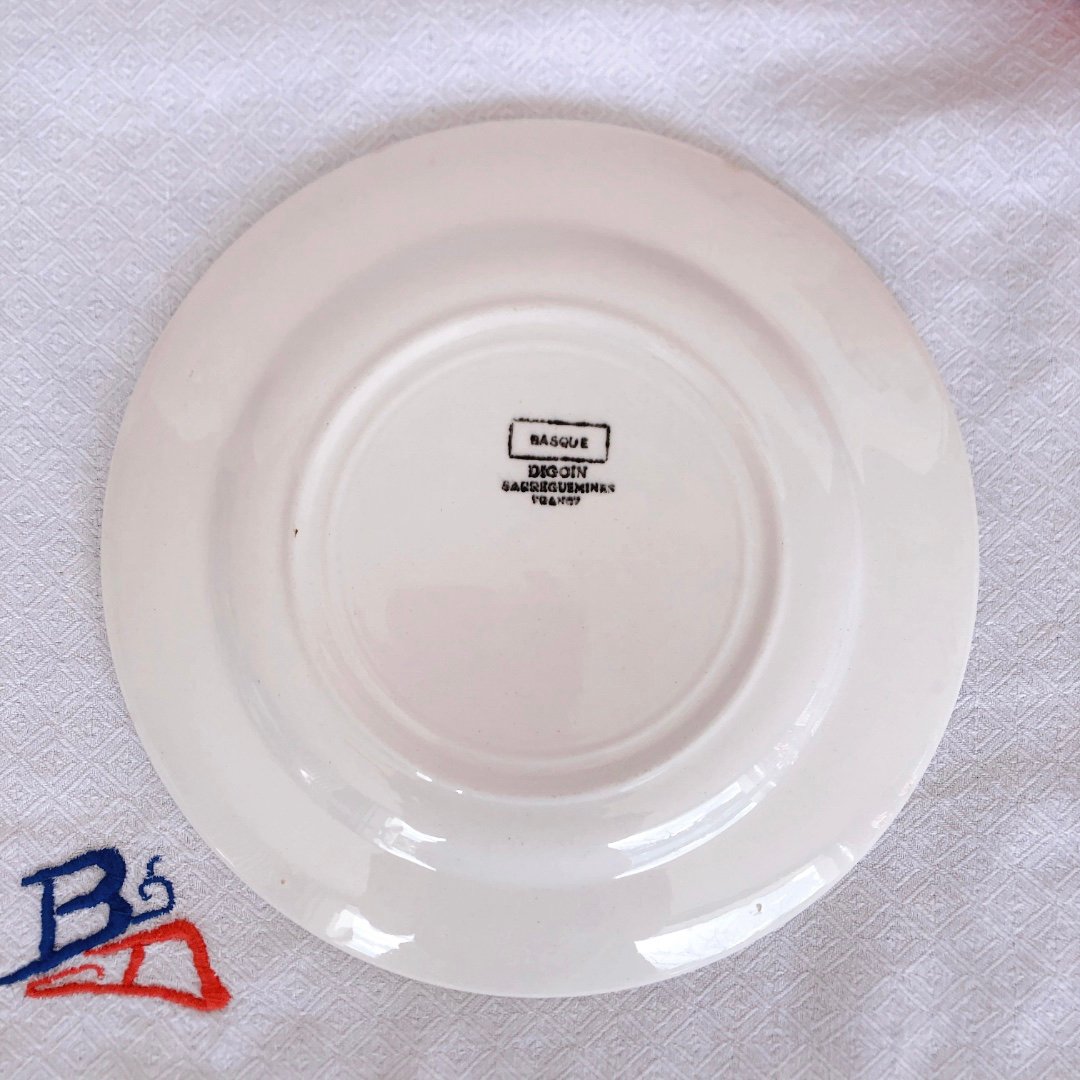 美品 ディゴワンサルグミンヌ バスク柄デザートプレート C