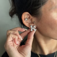 amulet　イニシャルピアス(片耳)　small K18 受注生産