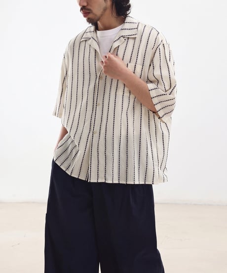 Arrow Stripe Open Collar Wide Shirt