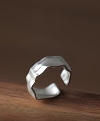 925 SILVER HAMMERED PATTERN OPEN RING