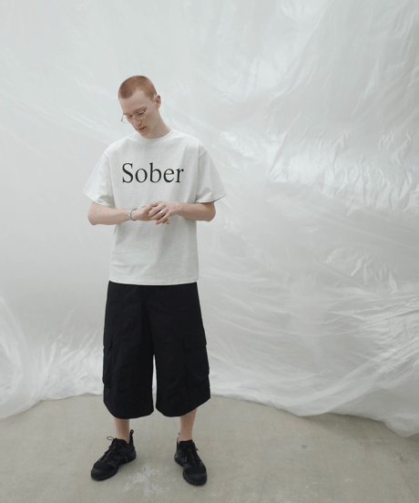 Sober Typography Relax Fit T-shirt / 2color