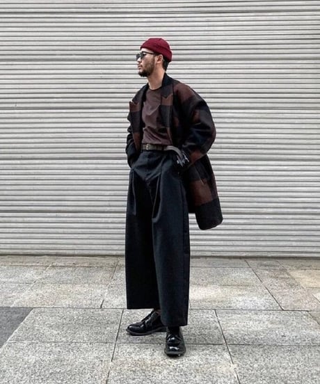 Wide Straight Tuck Pants