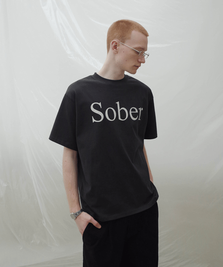 Sober Typography Relax Fit T-shirt / 2color