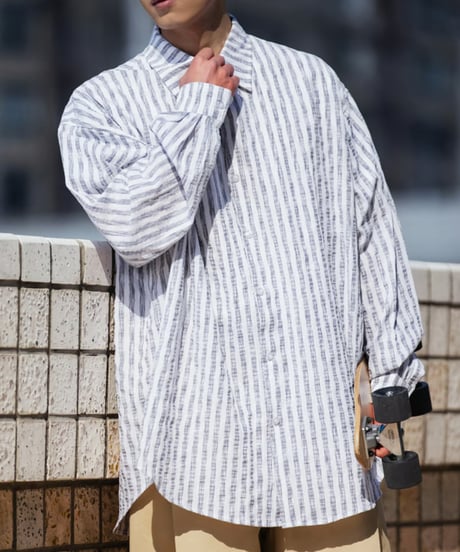 SEERSUCKER OFF-SHOULDER SHIRT / 2COLORS