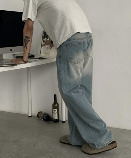 【在庫限り】 Vintage Washed Straight Jeans