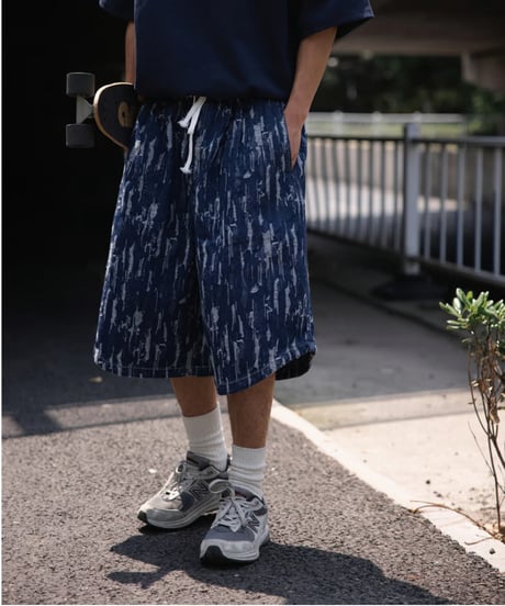 WIDE LOOSE CRUSH SHORTS / 2COLORS