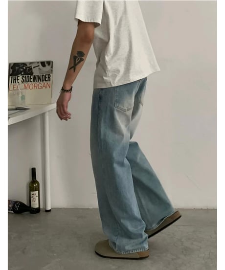 【在庫限り】 Vintage Washed Straight Jeans