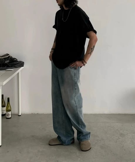 Vintage Wide-Leg Jeans