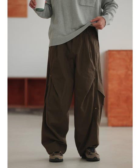 Rivet Pleats Wide Easy Pants  / 2color