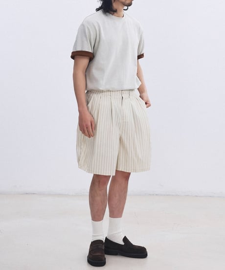 Clean Stripe Easy Short Pants