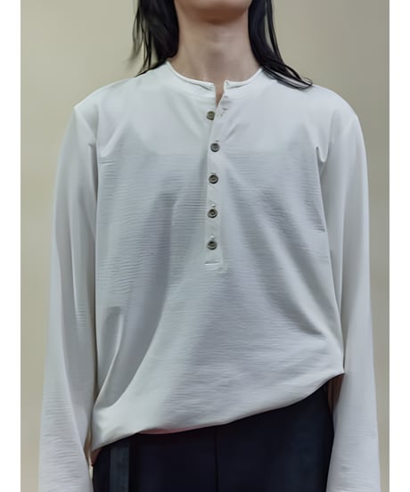 Minimalist Long-Sleeve Top / 2color