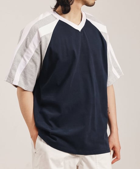 Raglan Border V-neck T-shirt  / 2color