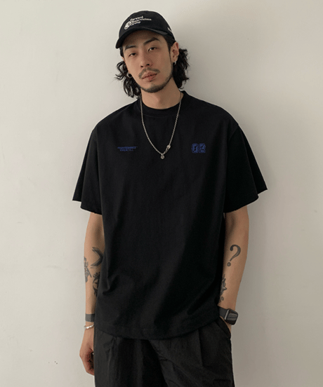 UPWARD WALK Oversized Graphic T-Shirt / 2COLORS