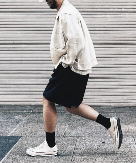 Relaxed Wide Pleated Shorts  / 2color