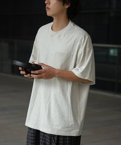 Separate Color Loose Silhouette T-shirt / 3color