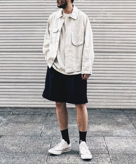 Relaxed Wide Pleated Shorts  / 2color