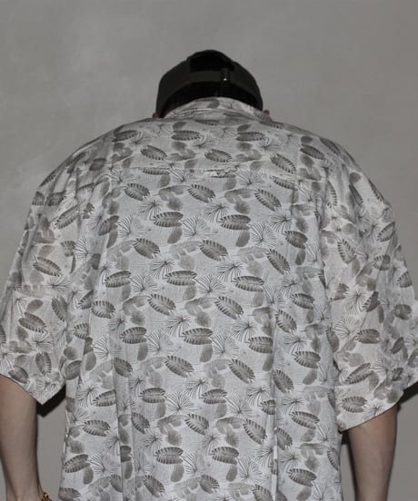 Botanical Pattern Open Collar Relaxed Shirt