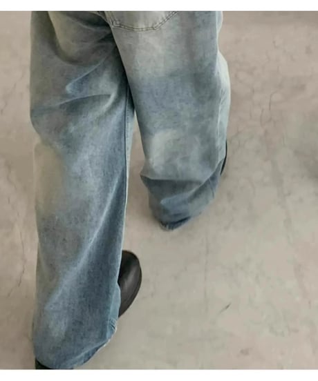 Vintage Wide-Leg Jeans