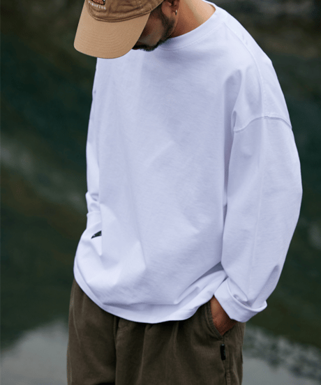 BOTTLING ROUND L/S TEE