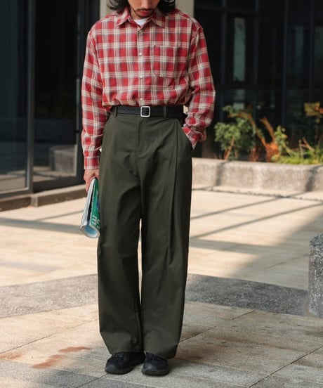 Pleated Straight Clear Wide Pants / 2color