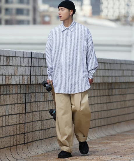 SEERSUCKER OFF-SHOULDER SHIRT / 2COLORS