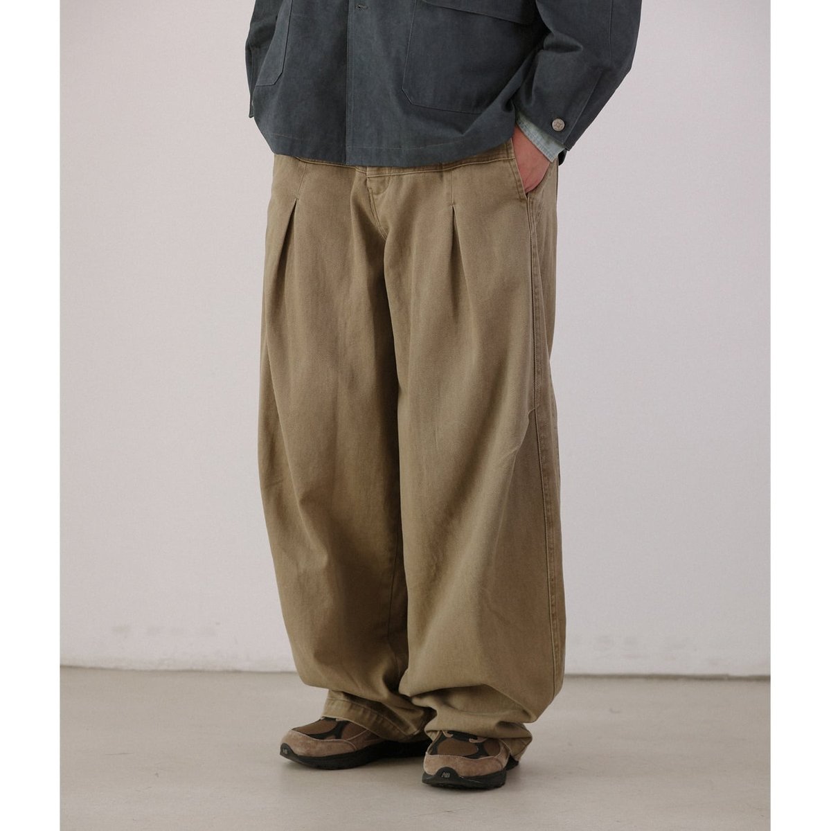 Stitch Tuck Wide Work Pants / 2color | keels