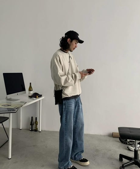 Retro Boxy Sweatshirt