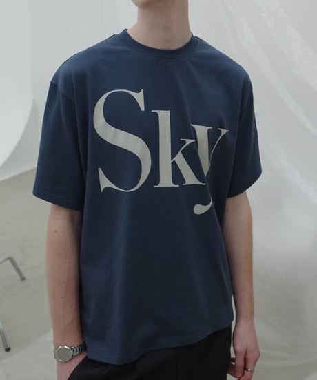 Sky Oversized Print T-shirt / 2color