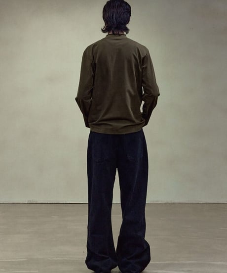 Minimalist Long-Sleeve Top / 2color