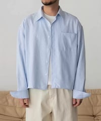 Wide-Silhouette Blue Striped Shirt