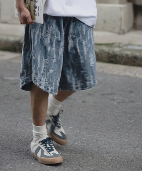 WIDE LOOSE CRUSH SHORTS / 2COLORS