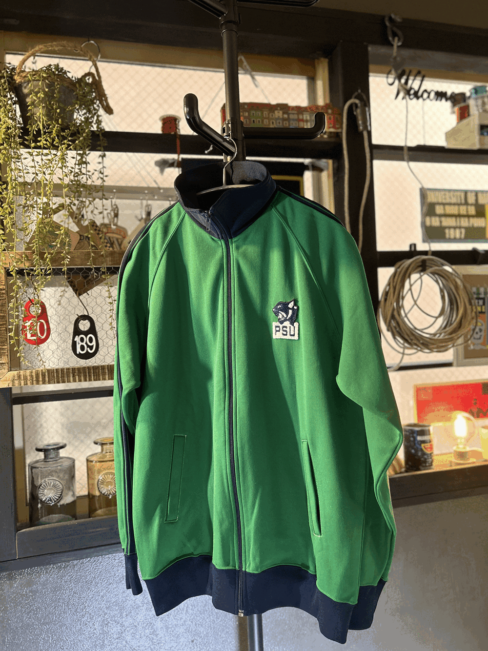 リメイク】後付けワッペン トラックジャケット 80~90-'s | Cheeky