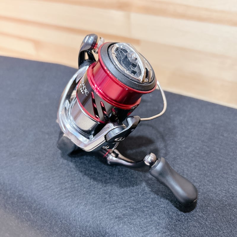 美品中古リール】 ◉Shimano ☆ '16 ストラディック CI4+ C2000S