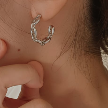 elle plate stud pierce