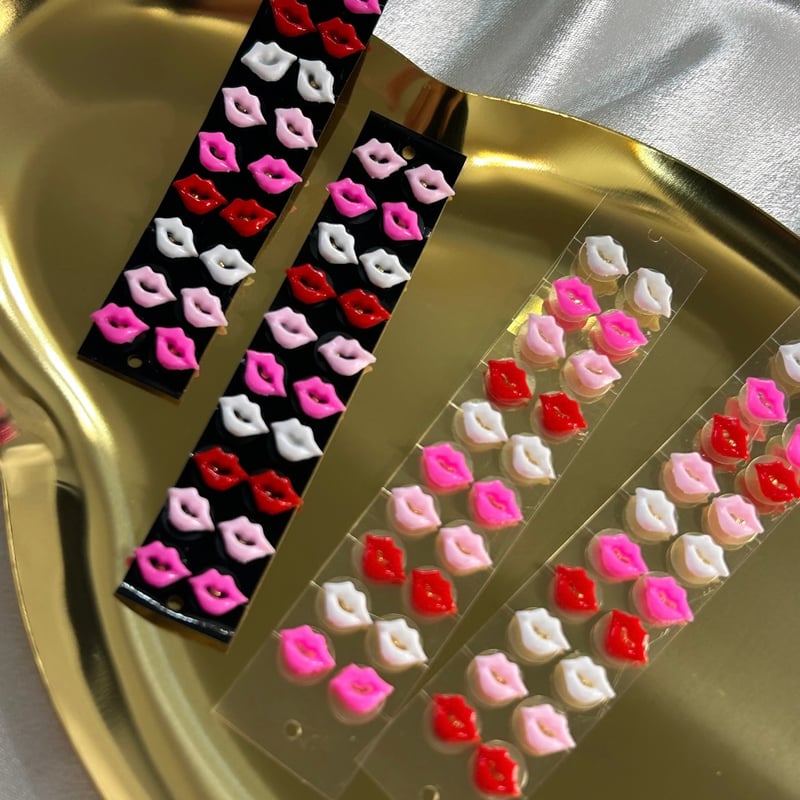 耳ツボジュエリー💋KISS💋唇パーツ.ジュエリーシート.ハンドメイド