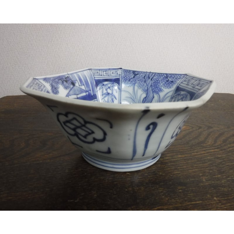 名品❗】 江戸後期　古伊万里 染付 透造　笹に六曜紋　松竹梅　25.3cm八角鉢 名品❗】 江戸後期 古伊万里 染付 透造 笹に六曜紋 松竹梅 25.3