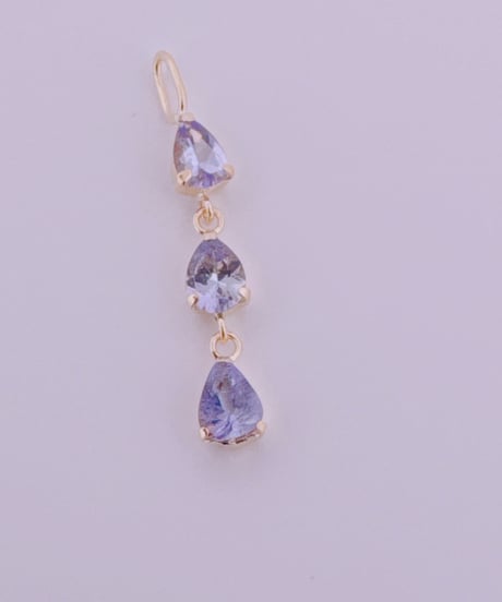 8851 K18YG 3x4 0.40ct Tanzanite 3連ペンダントトップ