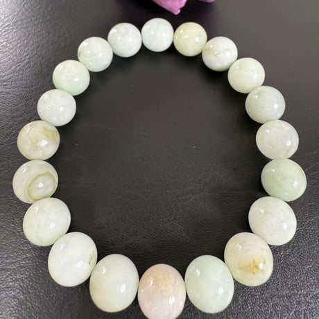 天然翡翠保証　縁起物　世界に一つ 新入荷】本翡翠保証‼️天然翡翠 山水牌ペンダント／ネックレス