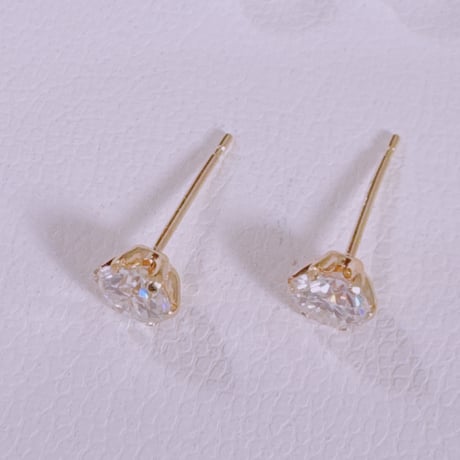 8848 K18YG 4.5mm 0.60ct モアサナイトダイヤモンドピアス