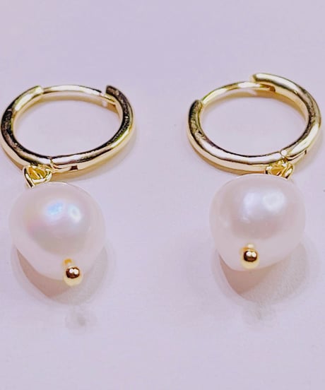 1237 S925淡水パールフープピアス