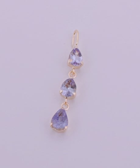 8851 K18YG 3x4 0.40ct Tanzanite 3連ペンダントトップ