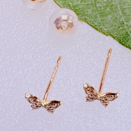 A010155 K18YGダイヤ0.025x2 蝶々ピアス