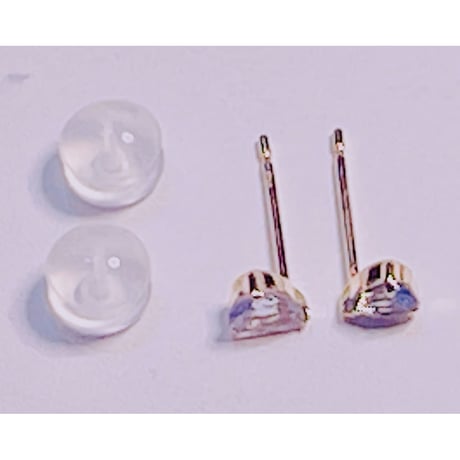 星ぞら様 1635 K18YG 3X4 0.2ctゾイサイトピアス