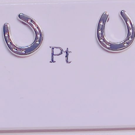 1572 PT 馬蹄ピアス