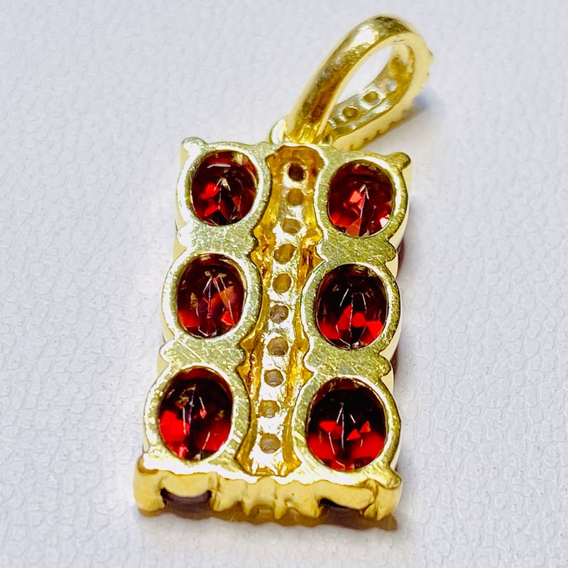 【高品質】ガーネット　ペンダント　S925 ◇超透明宝石質◇5A◇ガーネット【柘榴石】ペンダントトップ☆ラウンド