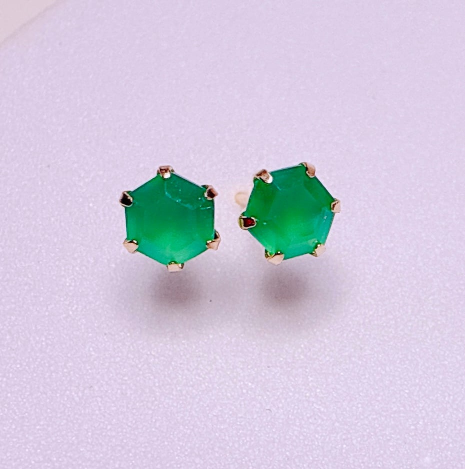 K18 　18金　グリーンオニキスOnyxアメリカンピアス 20906 K18YG グリーンオニキスピアス | Naotto's shop by AIKA