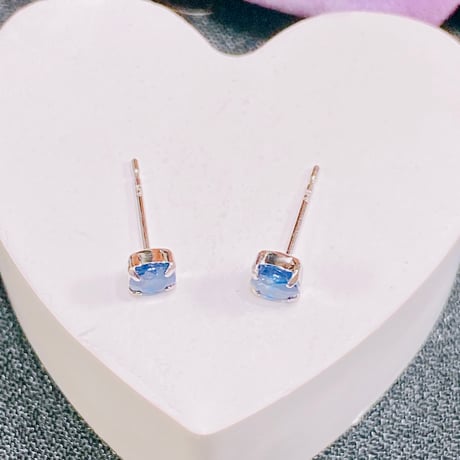 6501 PT900  0.50ct SAPPHIRE ピアス